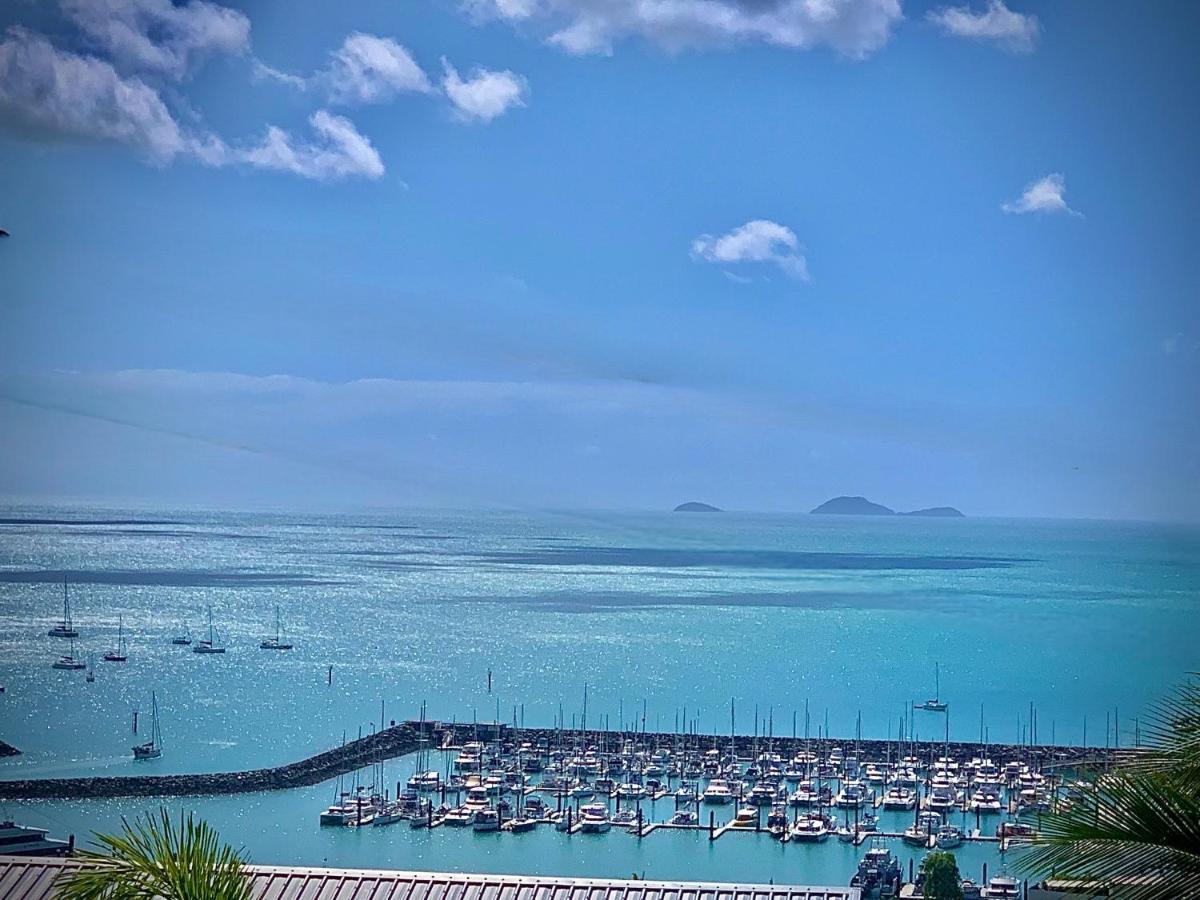 Whitsunday Dreams Lägenhet Airlie Beach Exteriör bild